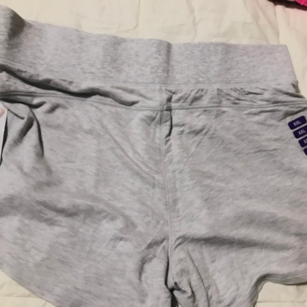 Active Shorts - Picture 2 of 2